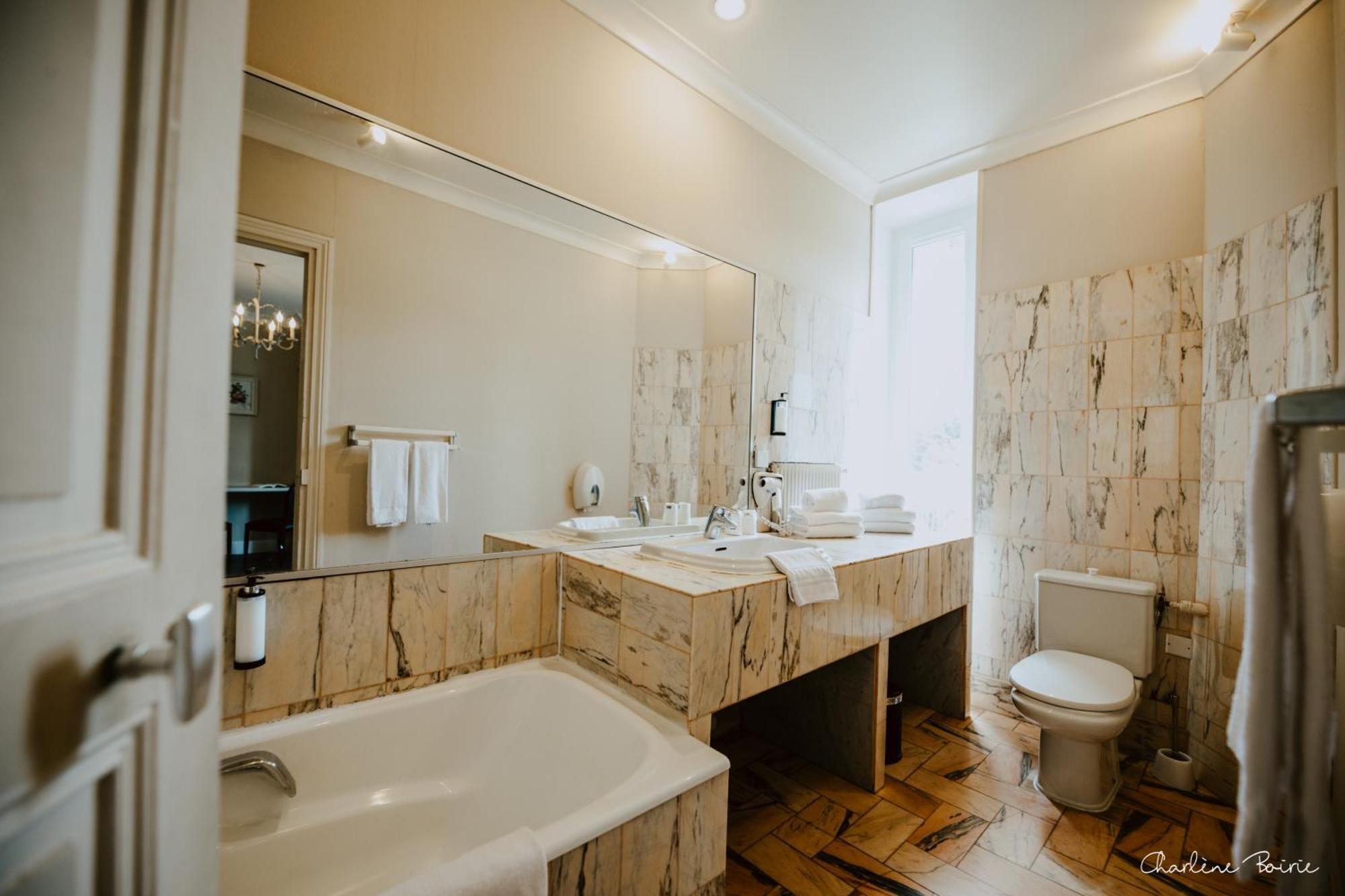 Hotel Grand Des Bains 3*